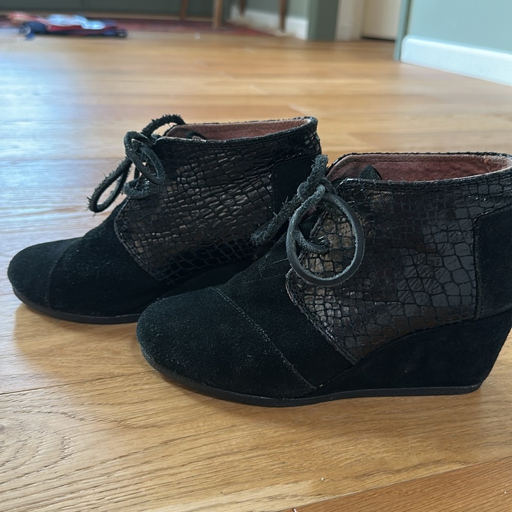 TOMS Black Leather Ankle Booties